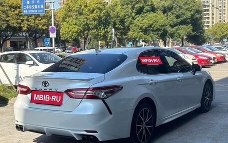 Toyota Camry, 2021 год, 3 150 000 рублей, 2 фотография