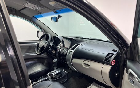 Mitsubishi Pajero Sport II рестайлинг, 2013 год, 1 500 000 рублей, 23 фотография