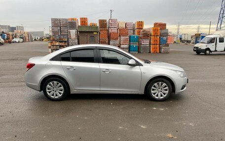 Chevrolet Cruze II, 2012 год, 900 000 рублей, 6 фотография