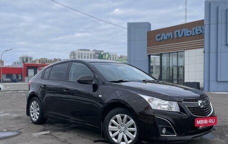 Chevrolet Cruze II, 2013 год, 980 000 рублей, 2 фотография