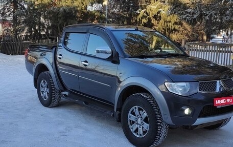 Mitsubishi L200 IV рестайлинг, 2012 год, 1 950 000 рублей, 1 фотография