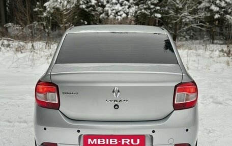 Renault Logan II, 2016 год, 875 000 рублей, 8 фотография