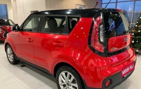 KIA Soul II рестайлинг, 2017 год, 1 478 000 рублей, 6 фотография