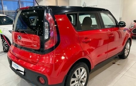 KIA Soul II рестайлинг, 2017 год, 1 478 000 рублей, 8 фотография