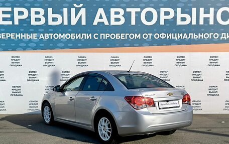 Chevrolet Cruze II, 2010 год, 725 000 рублей, 7 фотография