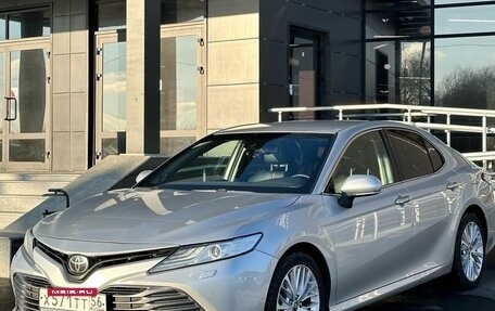 Toyota Camry, 2019 год, 2 950 000 рублей, 3 фотография