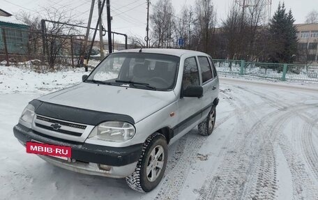 Chevrolet Niva I рестайлинг, 2004 год, 255 000 рублей, 2 фотография