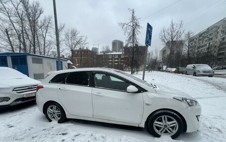 Hyundai i30 II рестайлинг, 2016 год, 915 000 рублей, 4 фотография