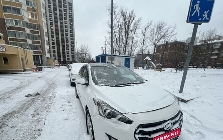 Hyundai i30 II рестайлинг, 2016 год, 915 000 рублей, 3 фотография