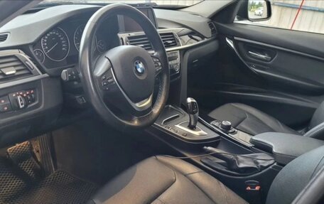 BMW 3 серия, 2018 год, 4 фотография