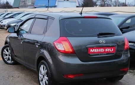 KIA cee'd I рестайлинг, 2011 год, 909 000 рублей, 15 фотография