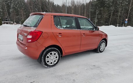 Skoda Fabia II, 2010 год, 650 000 рублей, 2 фотография