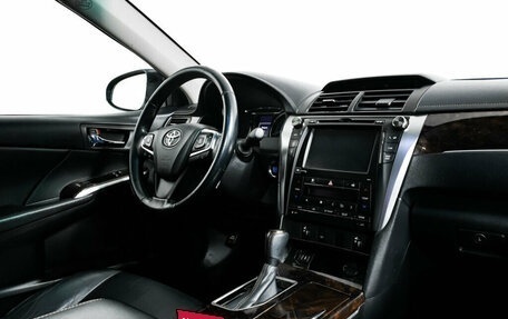 Toyota Camry, 2016 год, 2 389 000 рублей, 9 фотография