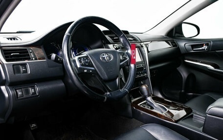 Toyota Camry, 2016 год, 2 389 000 рублей, 13 фотография