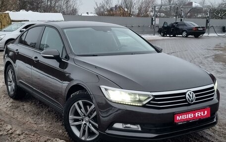 Volkswagen Passat B8 рестайлинг, 2016 год, 2 050 000 рублей, 1 фотография