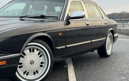 Jaguar XJ III (X350), 1996 год, 999 999 рублей, 6 фотография