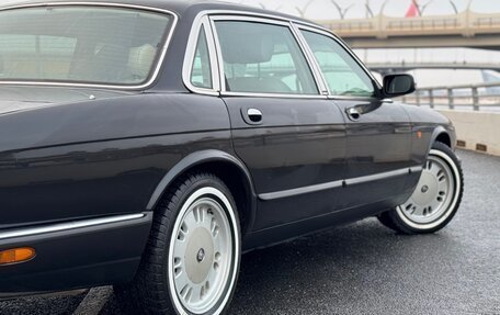 Jaguar XJ III (X350), 1996 год, 999 999 рублей, 9 фотография