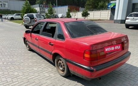 Volkswagen Passat B4, 1994 год, 150 000 рублей, 3 фотография