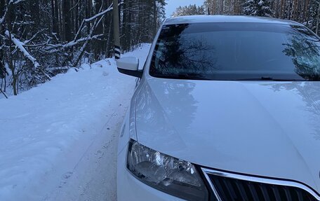 Skoda Rapid I, 2016 год, 1 050 000 рублей, 3 фотография