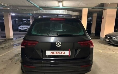 Volkswagen Tiguan II, 2017 год, 3 400 000 рублей, 3 фотография