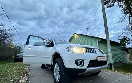 Mitsubishi Pajero Sport II рестайлинг, 2011 год, 2 500 000 рублей, 4 фотография