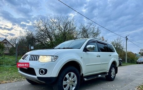 Mitsubishi Pajero Sport II рестайлинг, 2011 год, 2 500 000 рублей, 11 фотография