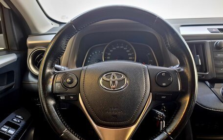 Toyota RAV4, 2015 год, 2 200 000 рублей, 11 фотография