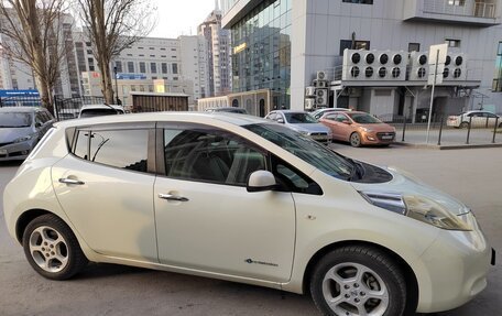 Nissan Leaf I, 2011 год, 635 000 рублей, 6 фотография