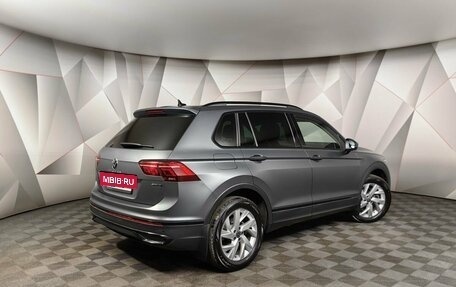 Volkswagen Tiguan II, 2021 год, 3 987 700 рублей, 2 фотография