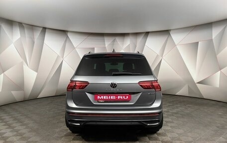 Volkswagen Tiguan II, 2021 год, 3 987 700 рублей, 8 фотография