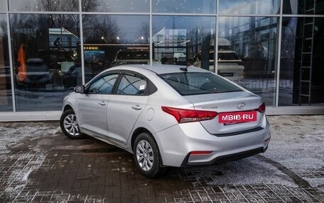 Hyundai Solaris II рестайлинг, 2017 год, 1 318 000 рублей, 7 фотография