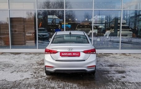 Hyundai Solaris II рестайлинг, 2017 год, 1 318 000 рублей, 5 фотография