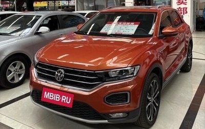 Volkswagen T-Roc I, 2020 год, 1 900 000 рублей, 1 фотография