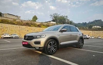 Volkswagen T-Roc I, 2021 год, 1 700 000 рублей, 1 фотография