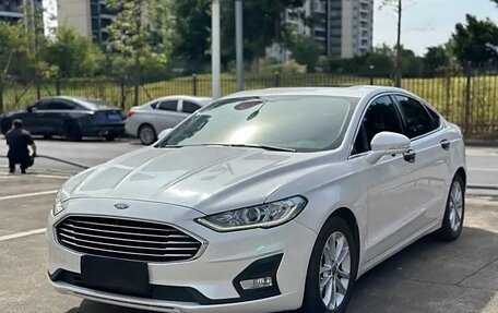 Ford Mondeo V, 2021 год, 1 790 000 рублей, 3 фотография