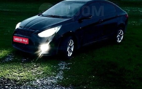 Hyundai Solaris II рестайлинг, 2011 год, 850 000 рублей, 6 фотография