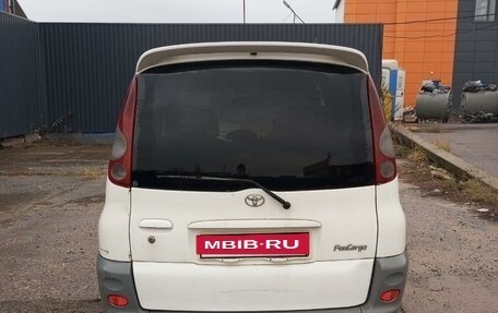 Toyota FunCargo, 2000 год, 375 000 рублей, 2 фотография