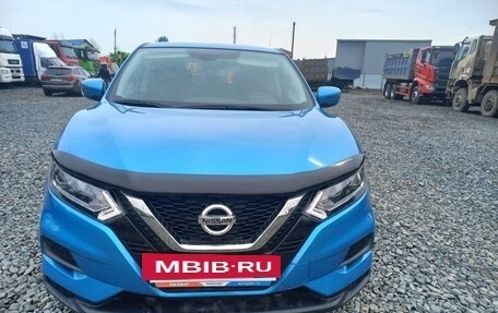 Nissan Qashqai, 2022 год, 2 970 000 рублей, 2 фотография