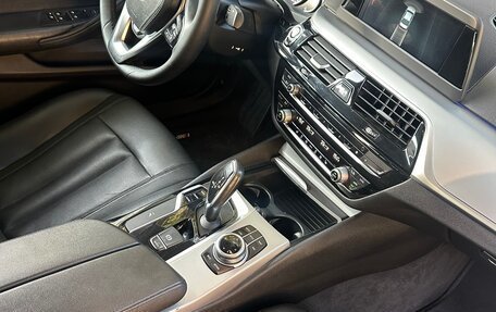 BMW 5 серия, 2017 год, 3 200 000 рублей, 8 фотография