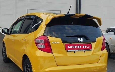 Honda Fit III, 2010 год, 850 000 рублей, 3 фотография