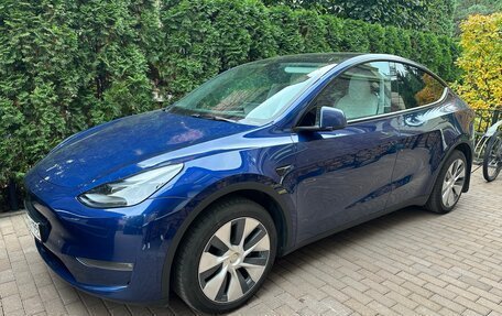 Tesla Model Y I, 2022 год, 5 800 000 рублей, 5 фотография