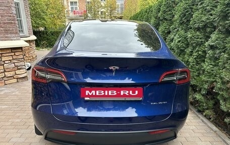 Tesla Model Y I, 2022 год, 5 800 000 рублей, 3 фотография