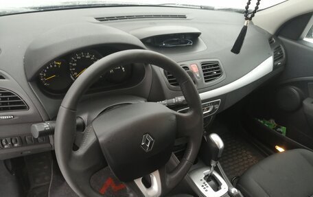 Renault Megane III, 2010 год, 905 000 рублей, 6 фотография