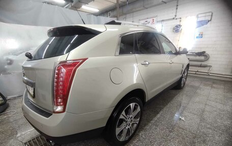 Cadillac SRX II рестайлинг, 2011 год, 1 450 000 рублей, 13 фотография