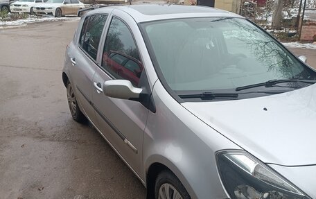 Renault Clio III, 2007 год, 650 000 рублей, 3 фотография