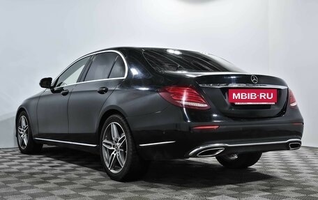 Mercedes-Benz E-Класс, 2016 год, 2 753 000 рублей, 7 фотография