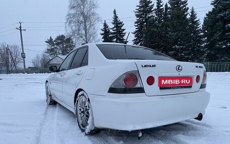 Toyota Altezza, 2000 год, 850 000 рублей, 6 фотография