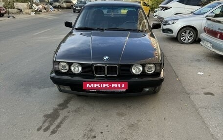 BMW 5 серия, 1991 год, 700 000 рублей, 16 фотография