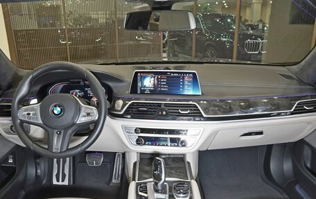 BMW 7 серия, 2019 год, 8 250 000 рублей, 12 фотография