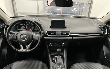 Mazda 3, 2015 год, 1 440 000 рублей, 11 фотография